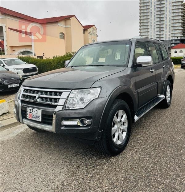 ميتسوبيشي باجيرو 2017 للبيع في العراق - اربيل